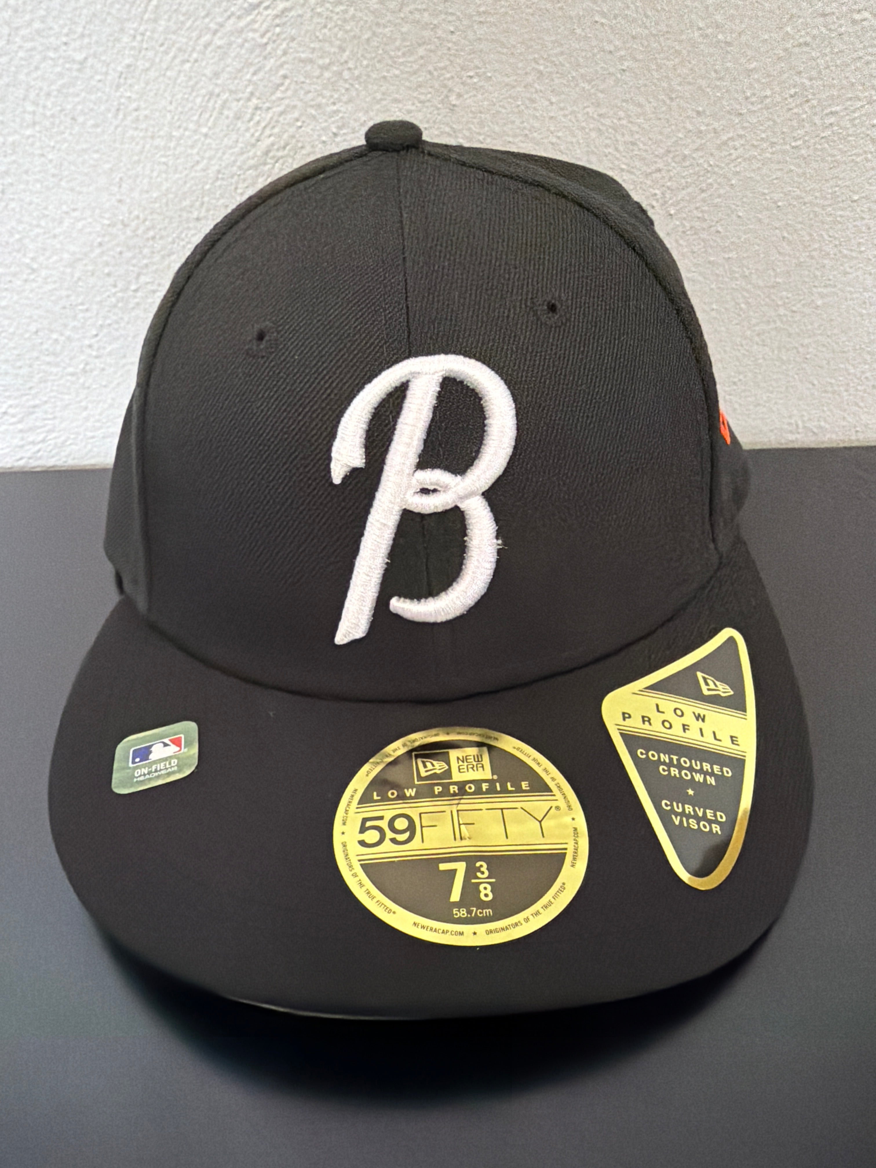 Baltimore Orioles New Era Fitted size 7 3/8