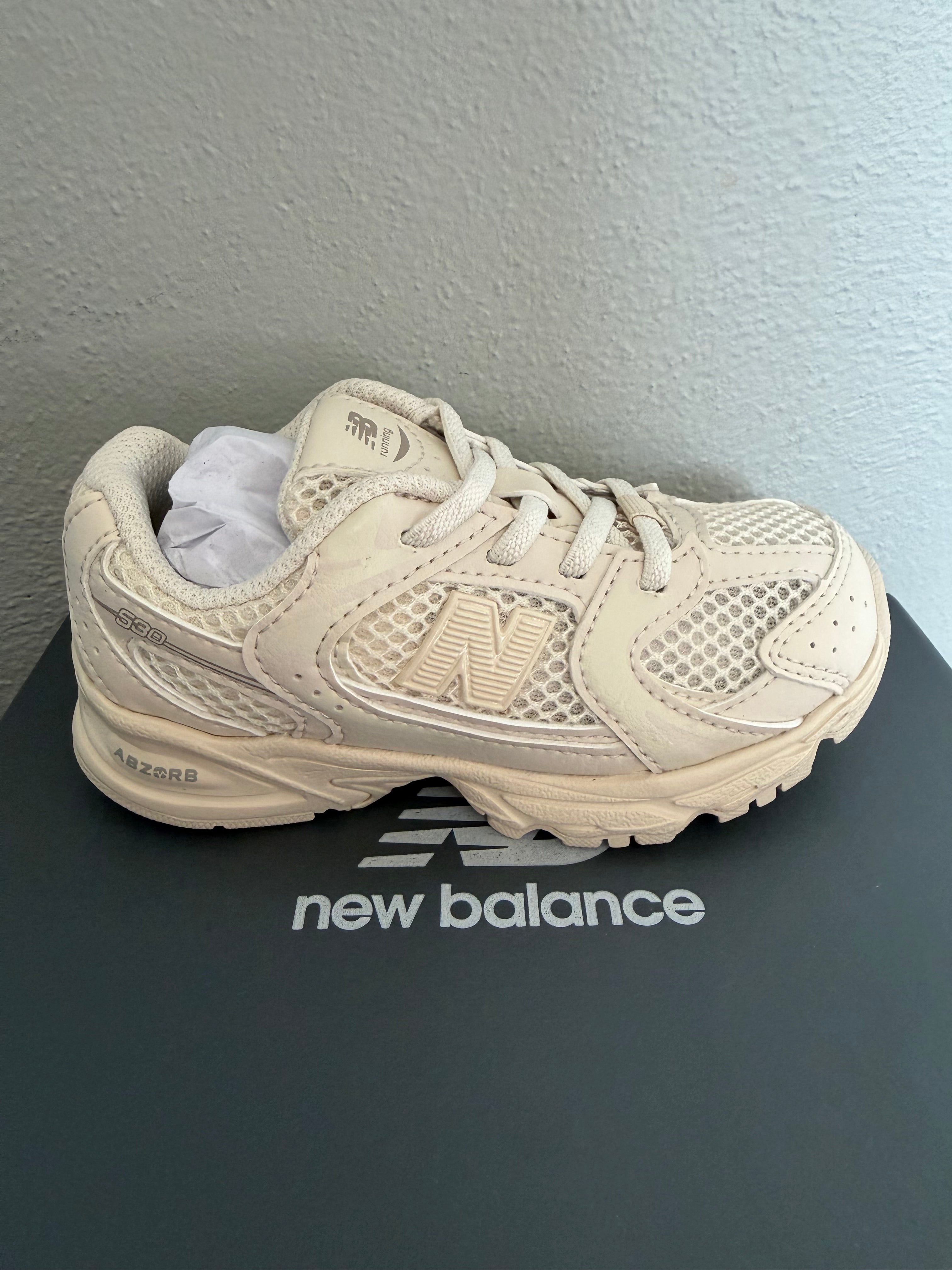 New Balance 530 Bungee Beige