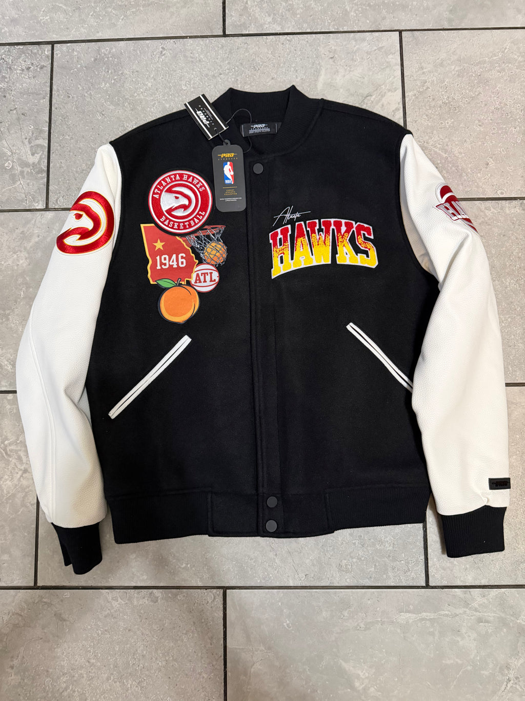 Atlanta Hawks Pro Standard Varsity Jacket